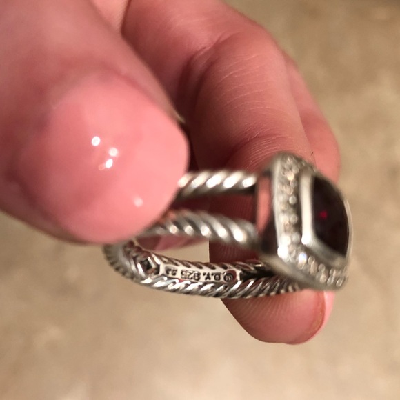 David Yurman Petite Albion ring w/ Garnet/diamonds - Picture 6 of 6